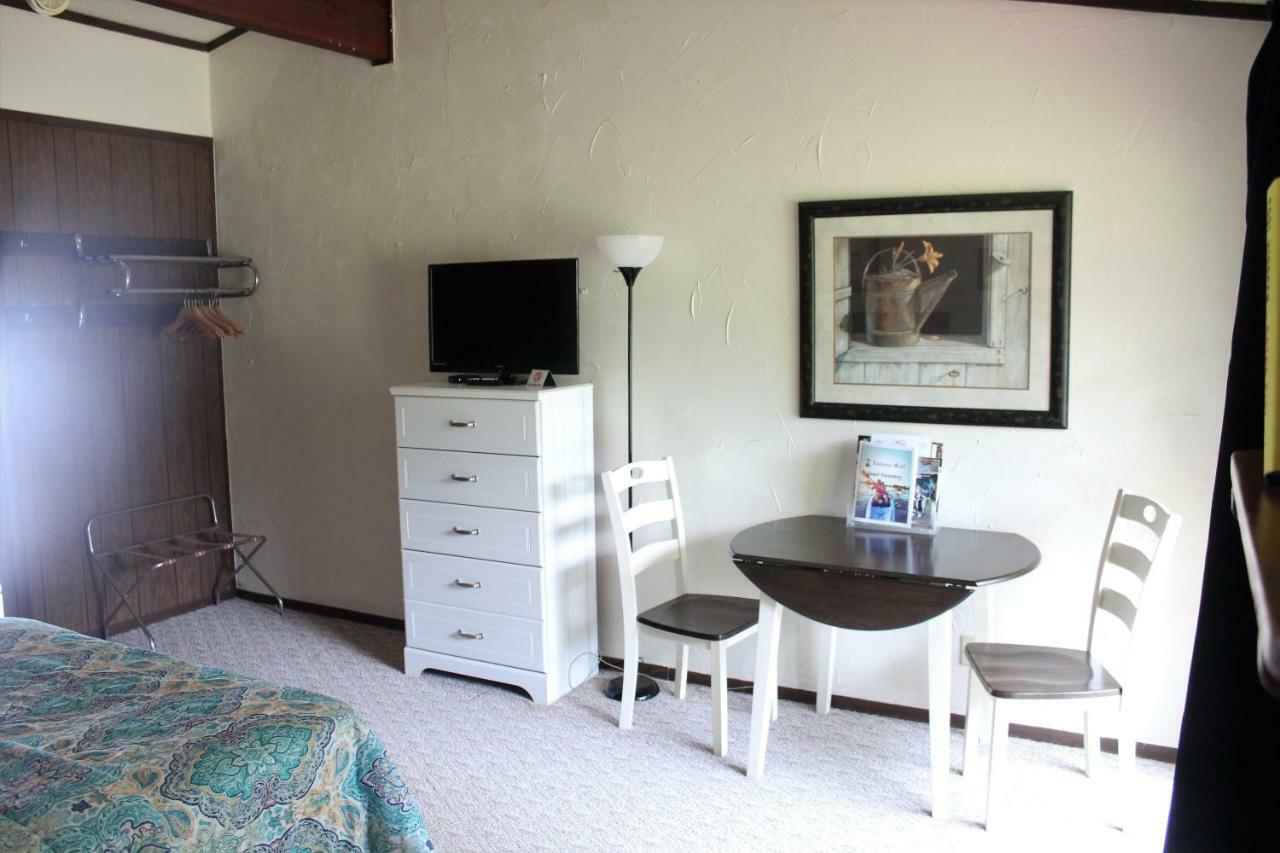 Edelweiss Motel Hayward Esterno foto